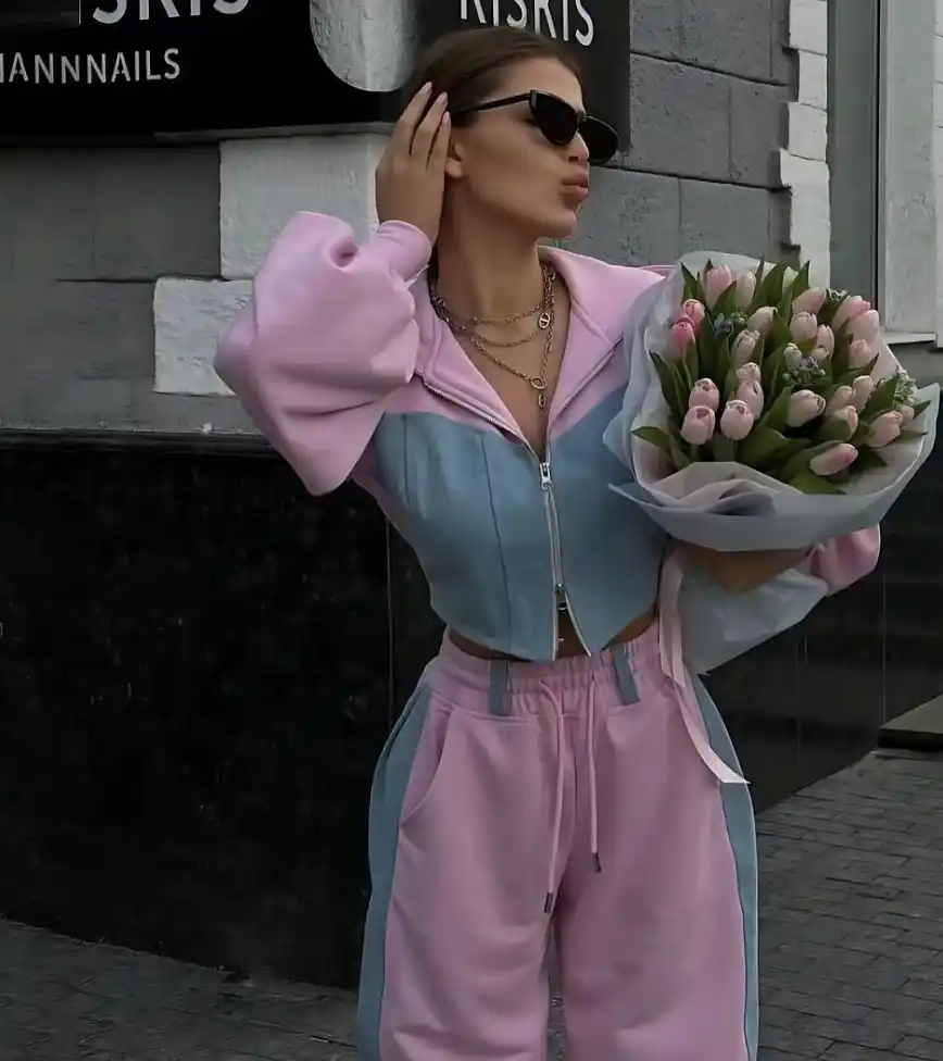 Color blocked Pink Fleece Cropped oversized hoodie Co-ord Set..png